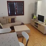 Kamenice 아파트