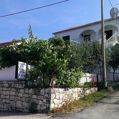 Apartment Kamenice Neum