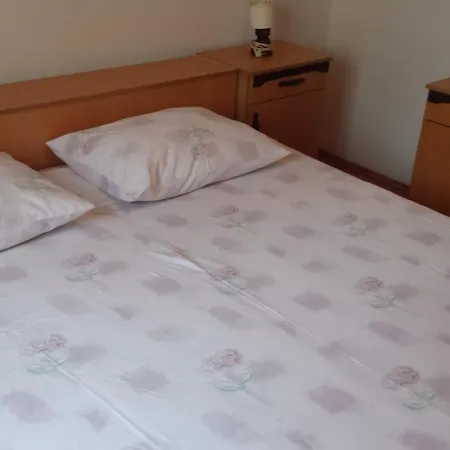 Apartment Kamenice Neum